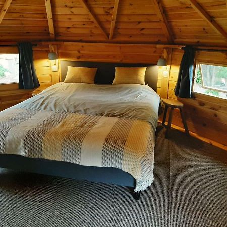 La Cabane De L'Atelier Bomal Dış mekan fotoğraf