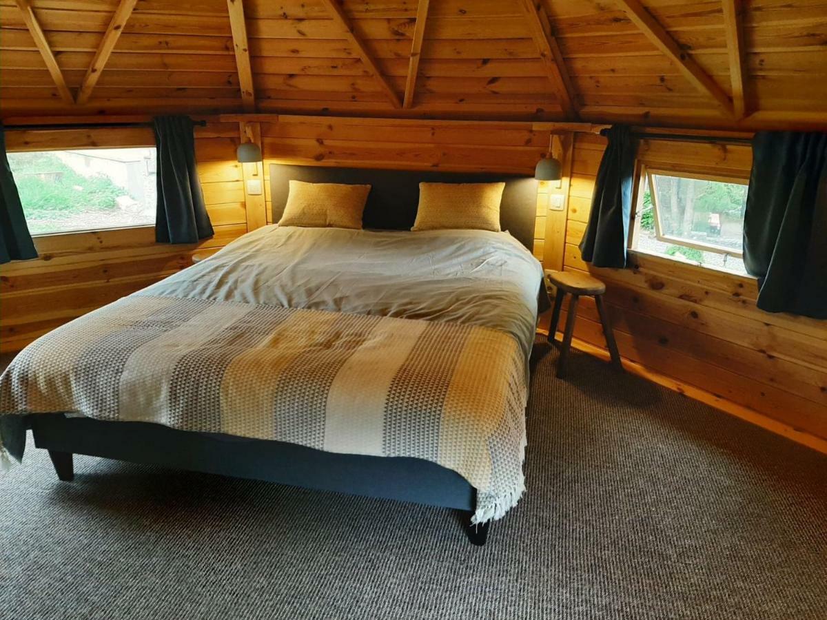 La Cabane De L'Atelier Bomal Dış mekan fotoğraf